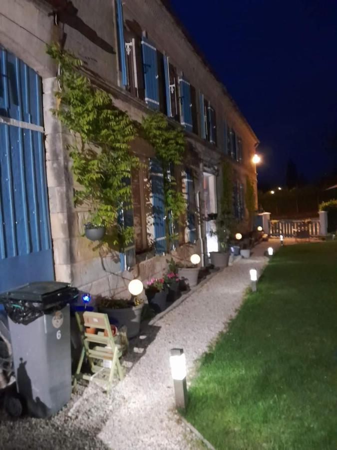 La Charentaise Des Lilas Saint-Léger Zewnętrze zdjęcie